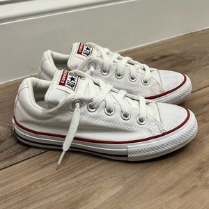 Converse size 1